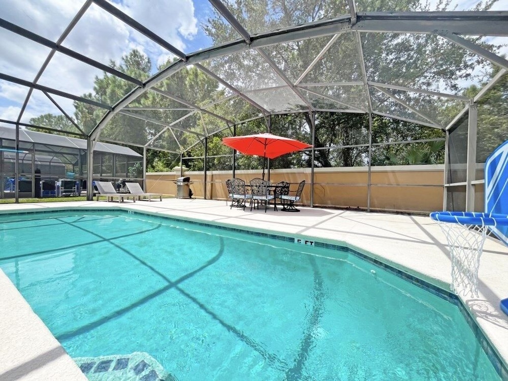 Endless Summer 6 Bedroom Home