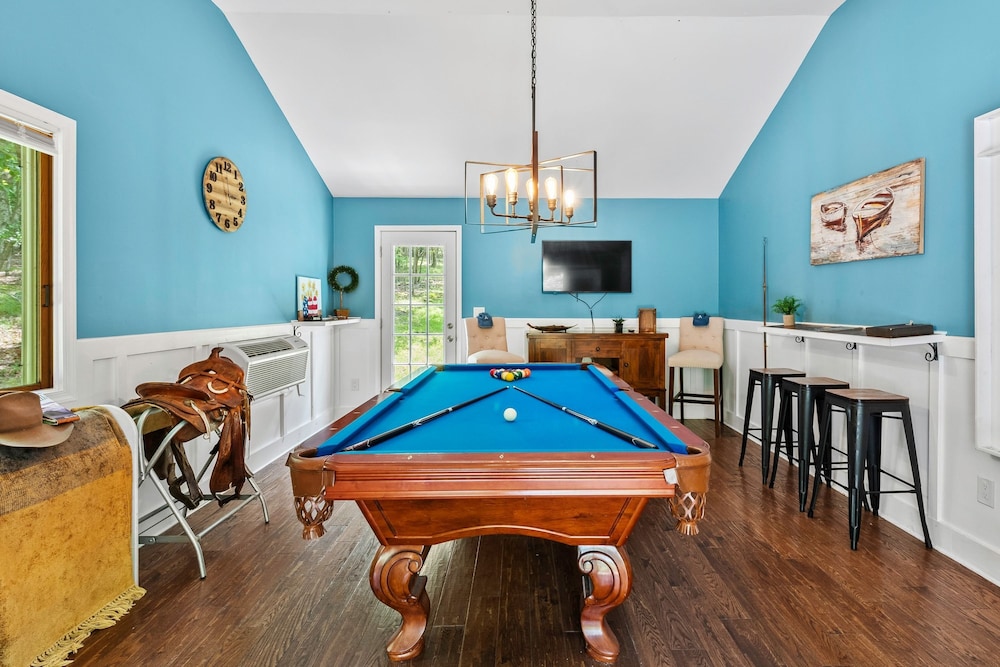 The Great Escape by Avantstay Game Room Hot Tub