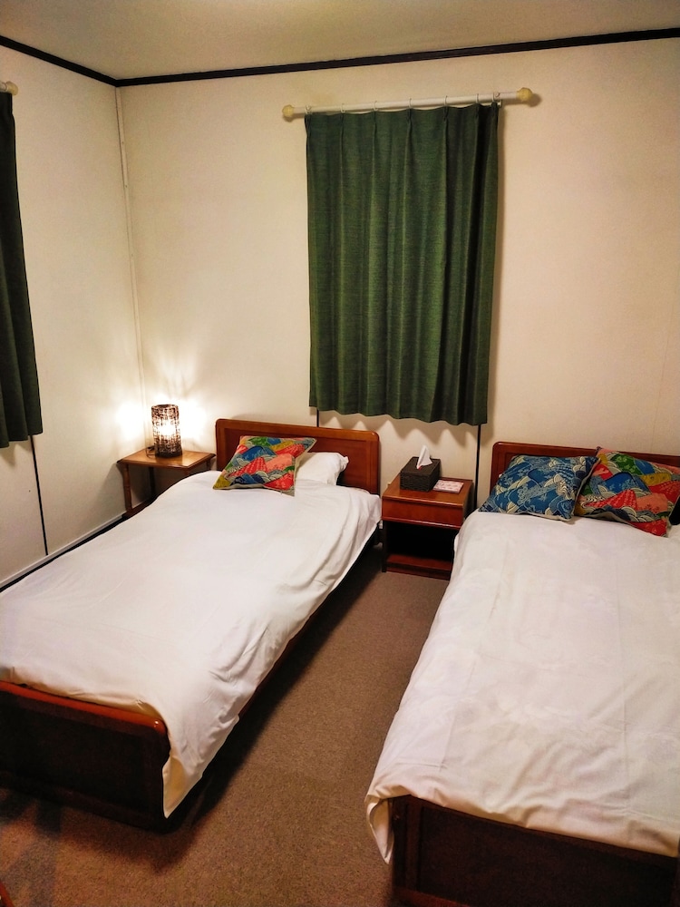 Madarao Mountain Lodge
