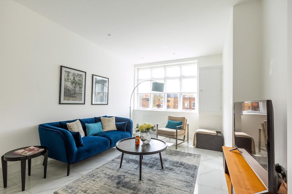 Stylish 2-bedroom Marylebone Retreat