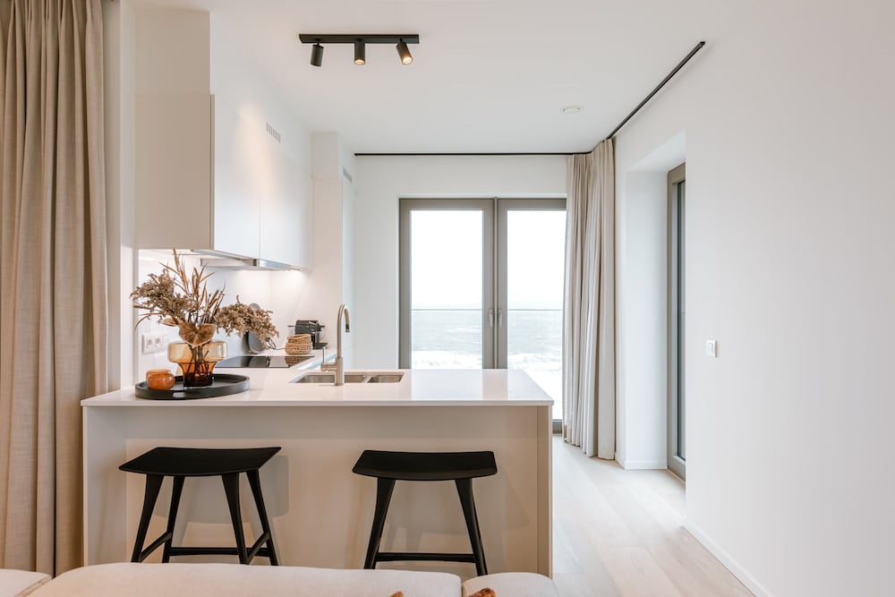 Ostend Luxury 4-guest Balcony and Free Parking