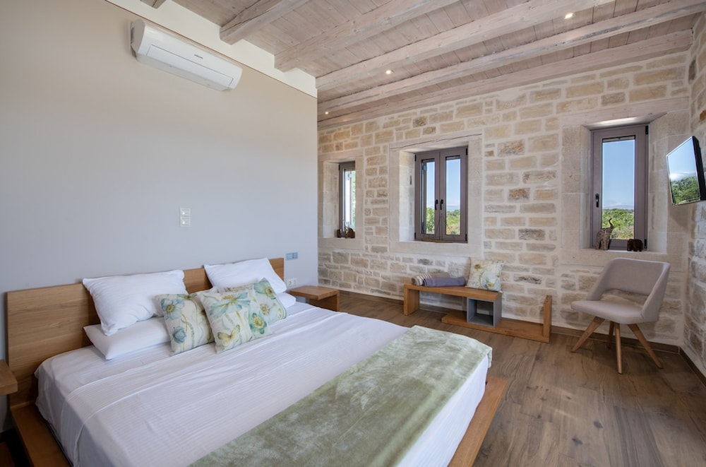 Villa Aurora Luxurius Living