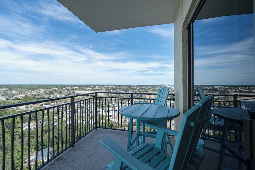 Seashell Haven Resort Style Amenities!