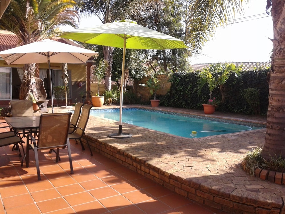 Kalahari Guest House