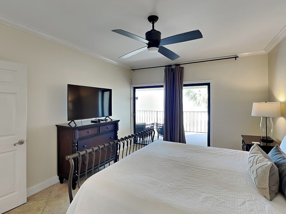 Shipwatch Surf & Yacht #301D by Southern Vacation Rentals