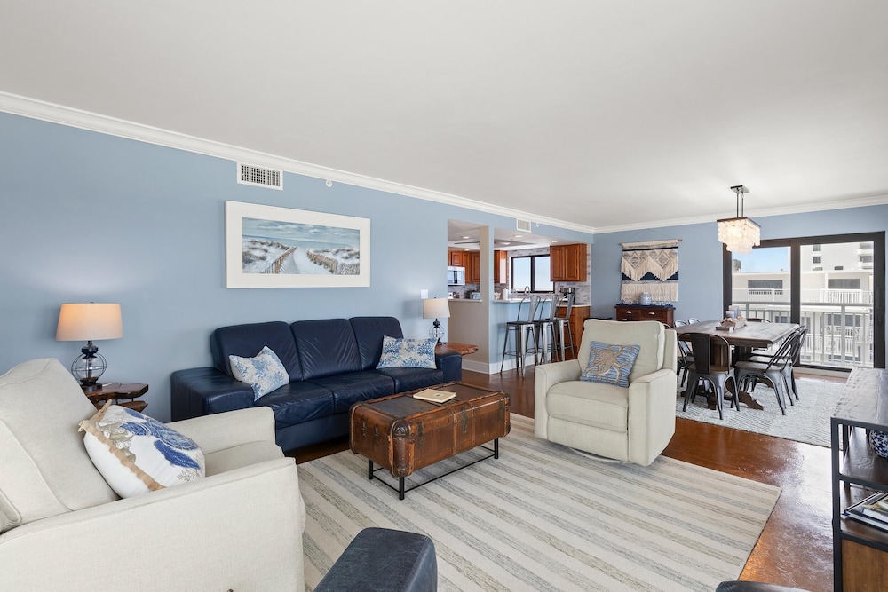 Shorehom by the Sea 75