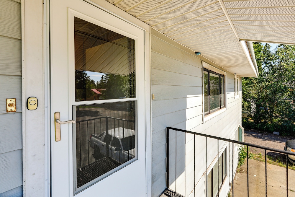 Steps to Chena River - Condo Near Hiking & Tours!