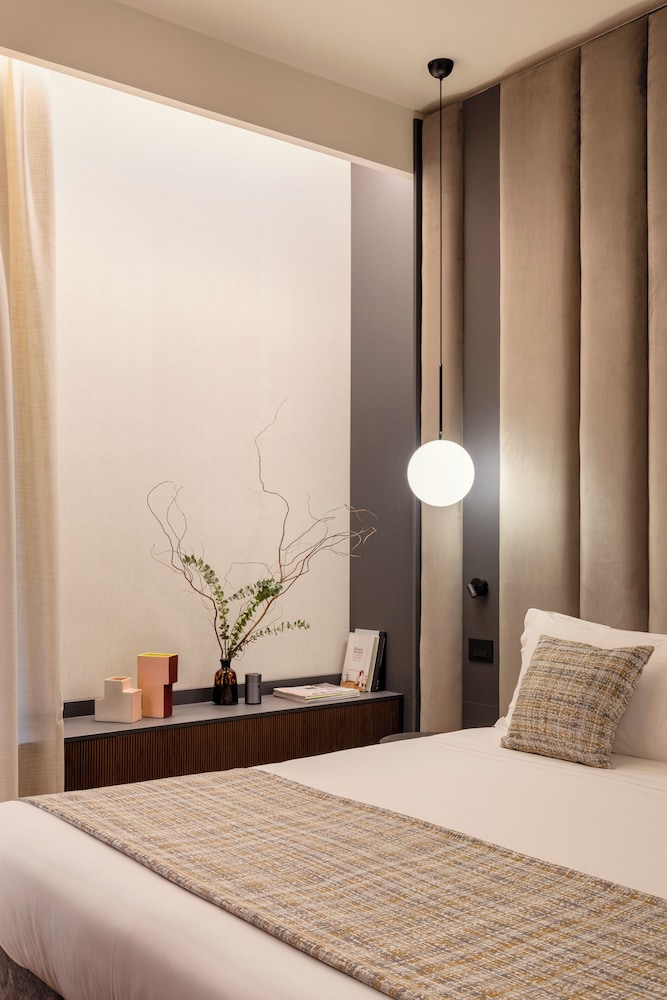 LUMERA STAY - Brera