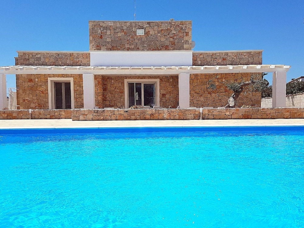 Belvilla by OYO Malaspina photo 2