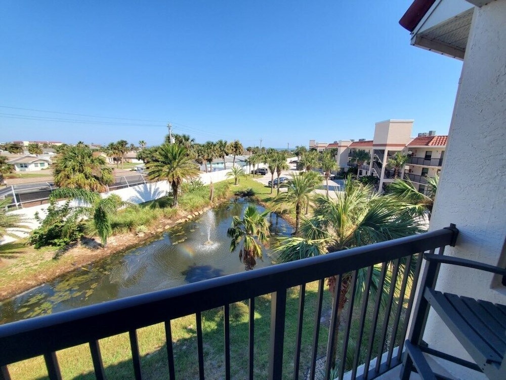 Ocean Village Club I35