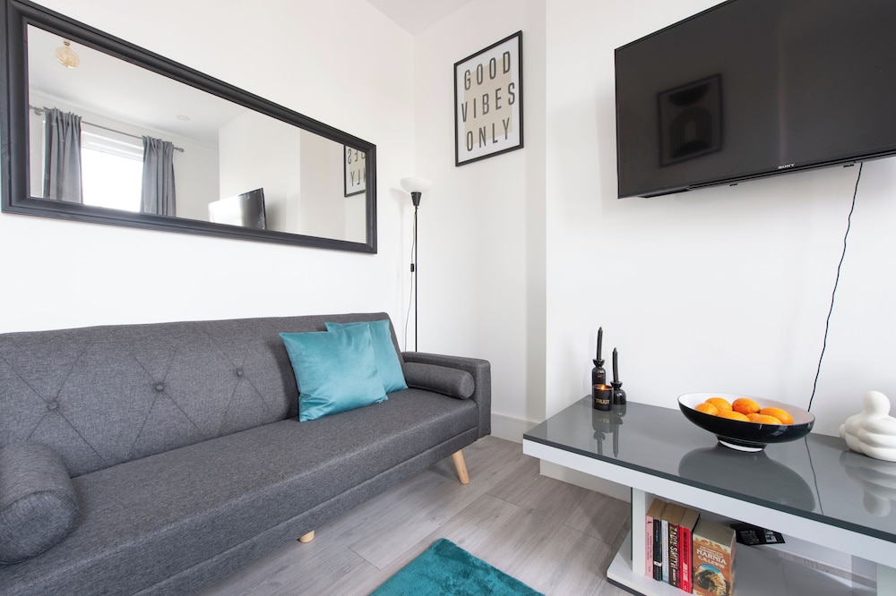 Apartment - Stay 6 - Parking - Petsok - Stratford