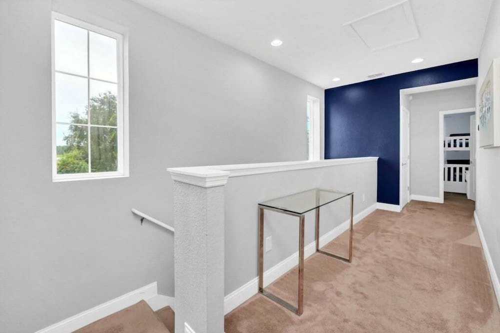 5 Bed Multiple Bunks Perfect For Kids With Pool! 5 Bedroom Townhouse