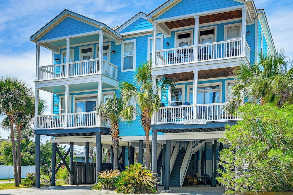 Luxury Home w/ Ocean View, Private Pool, & Hot Tub view 2