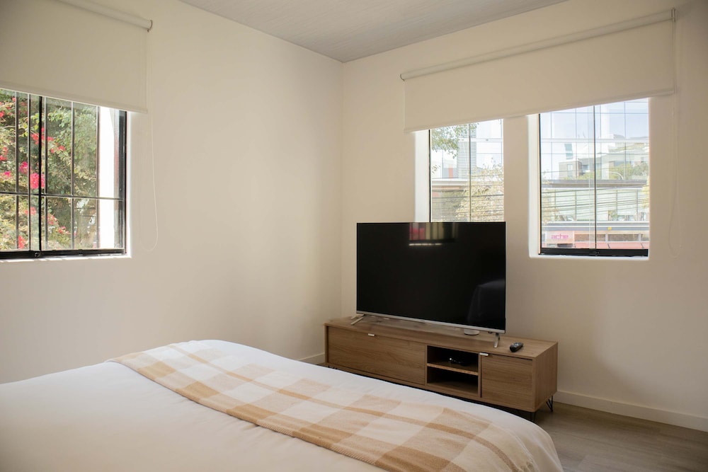 w Remarkable 2BR w Terrace in Miraflores