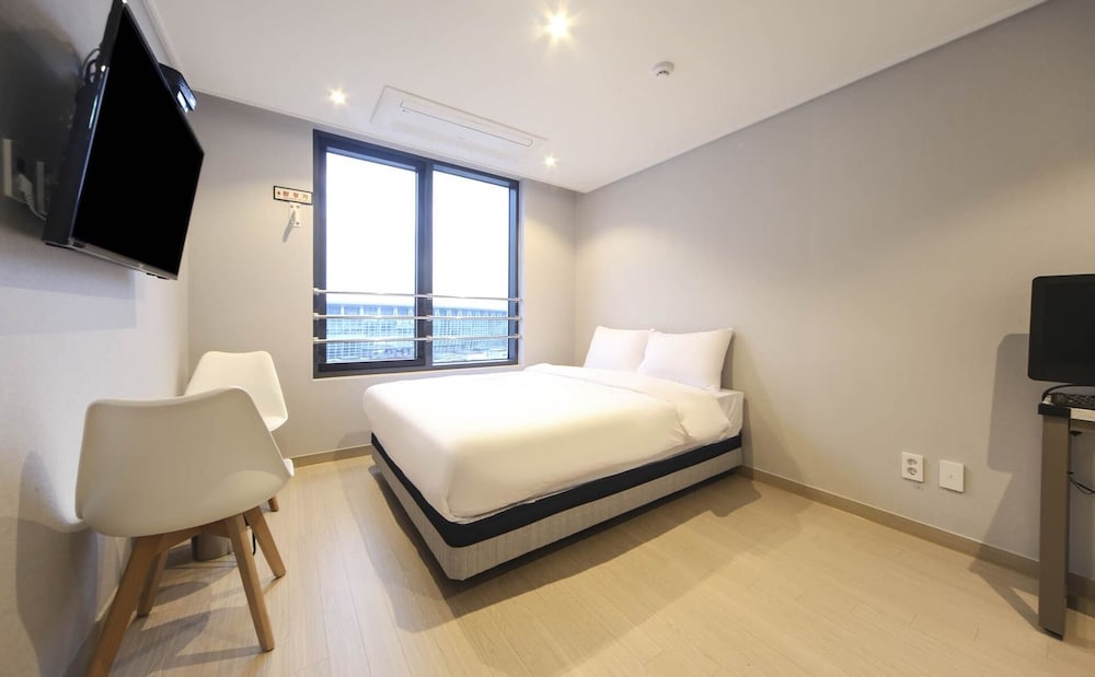 Hotel 26 view 5