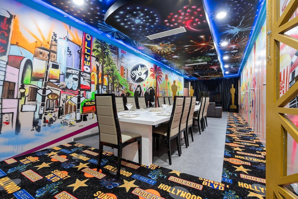 The VIP Hollywood Experience