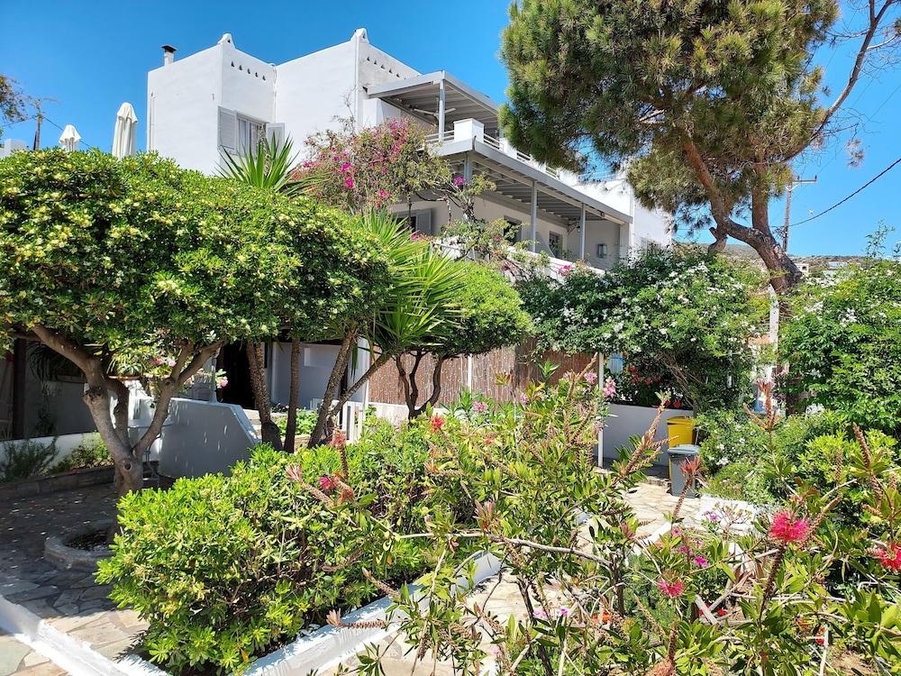 Villa Arni view 4