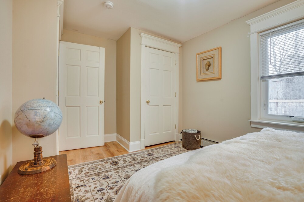 < 1 Mi to Xcel Energy Center: Walkable Hideaway!