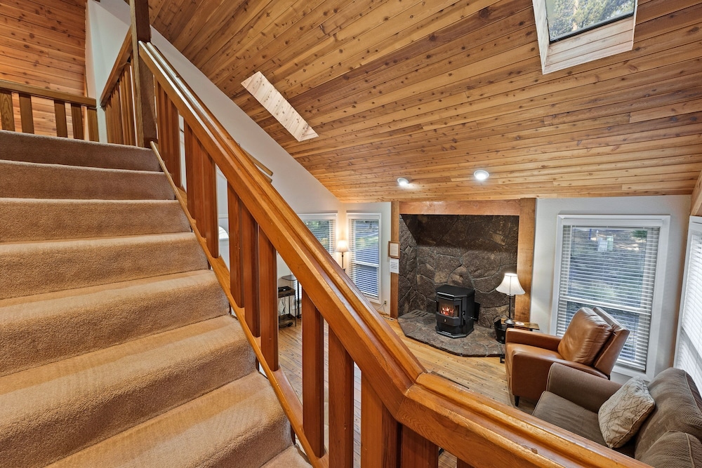Sequoia 14 2 Bedroom Home