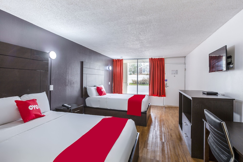 OYO Hotel Baton Rouge - Mead Rd Louisiana