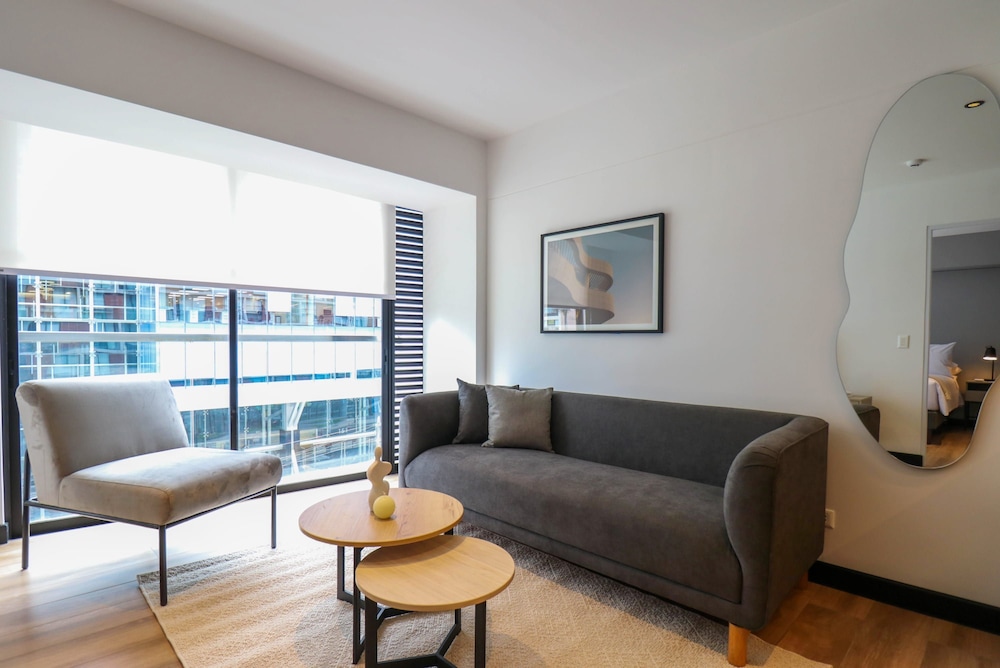 w Dazzling 1BR w Perfect Balcony in San Isidro