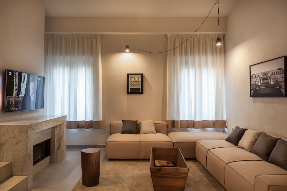 Penthouse in Siena s Heart With Elevator Parking