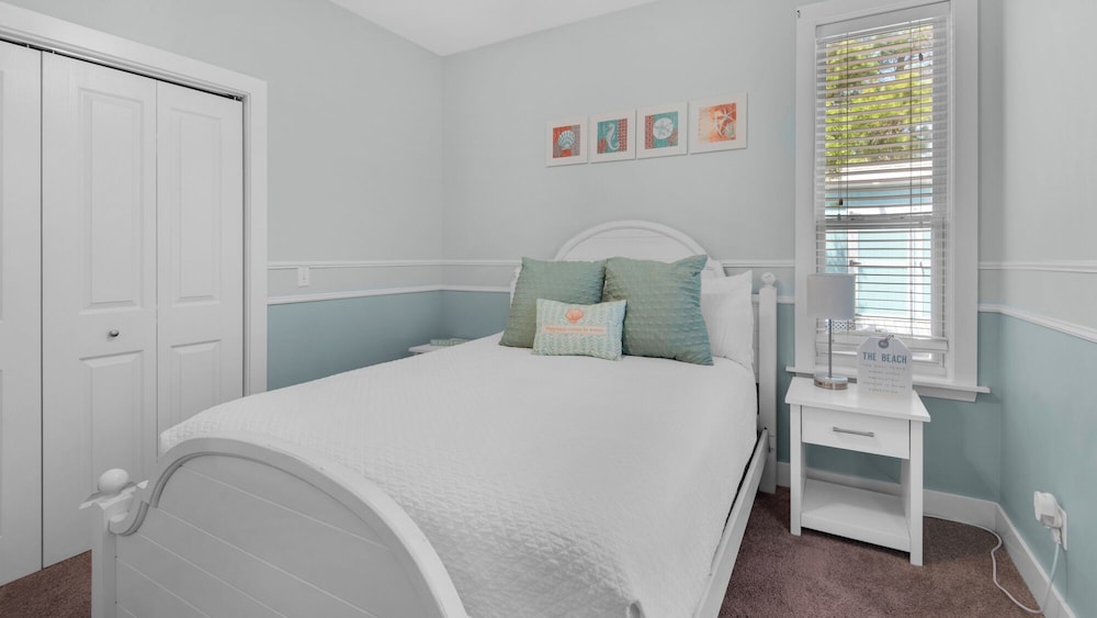 3BR Home in Seagrove Beach + Free Tickets: Bikes, Dolphin Cruise & More!