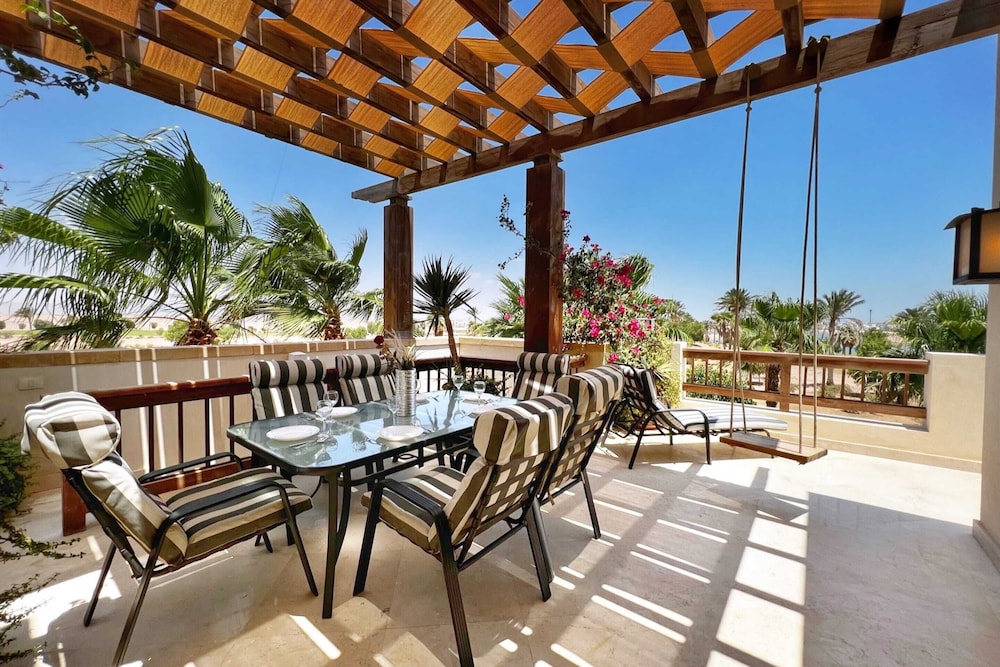 Xuru Stays I Meditative & Blissful 3 BDR Villa @ Ancient Sands Private Pool
