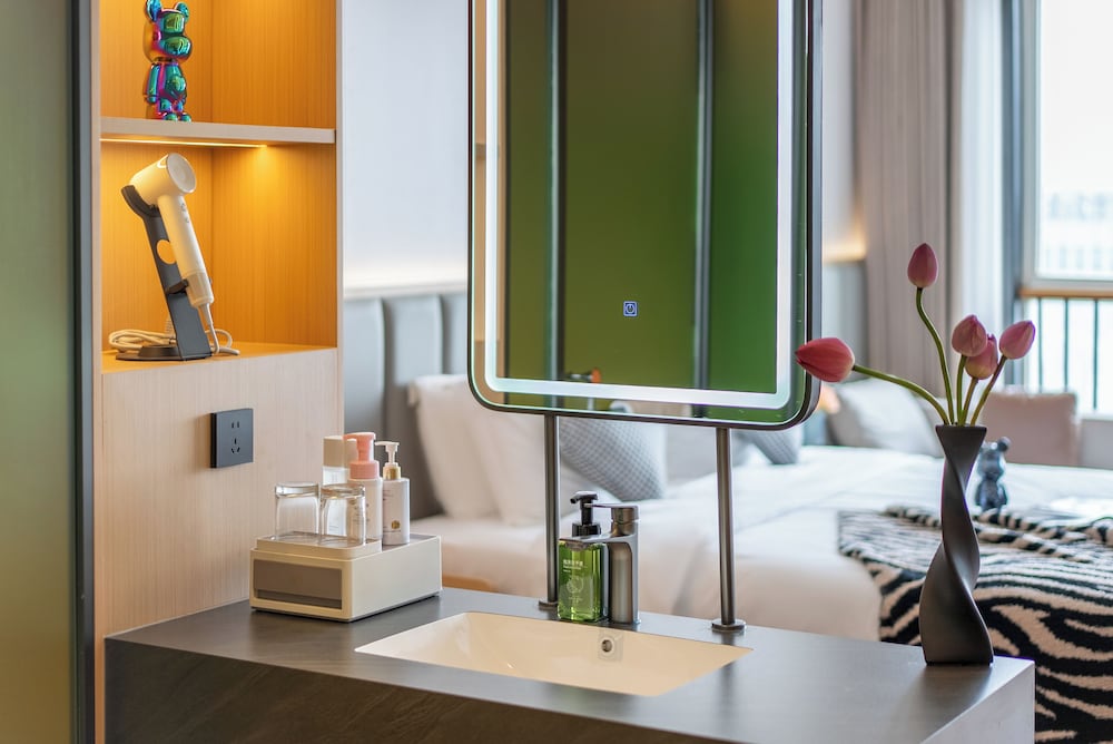AI Lives In The Future Hotel