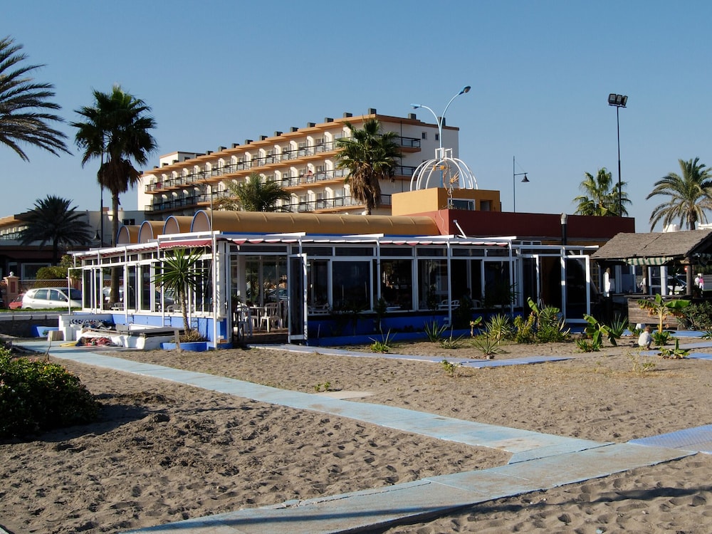 Playamar, Torremolinos, Beautiful Apartment by the Sea