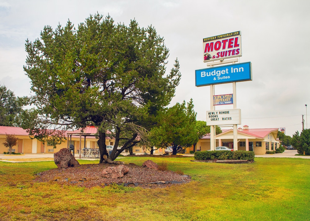Budget Inn and Suites