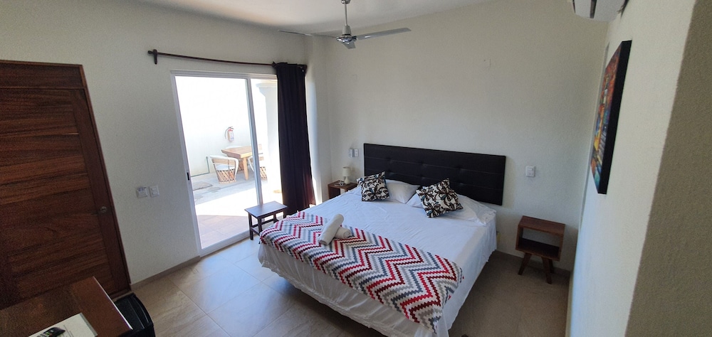 Carri Surf Studio - Property Image 6