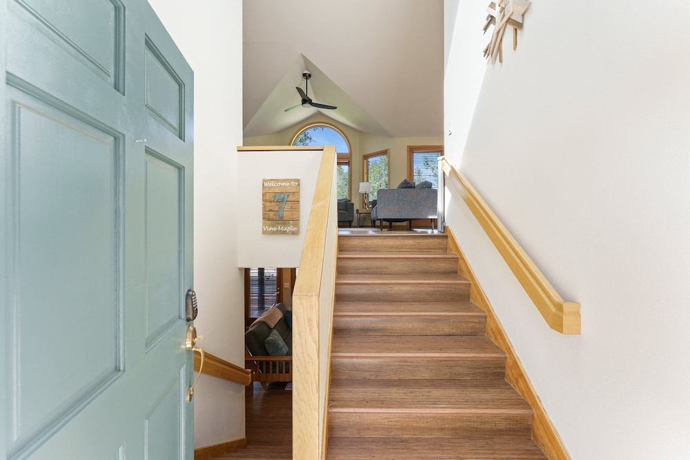 7 Vine Maple 4 Bedroom Home