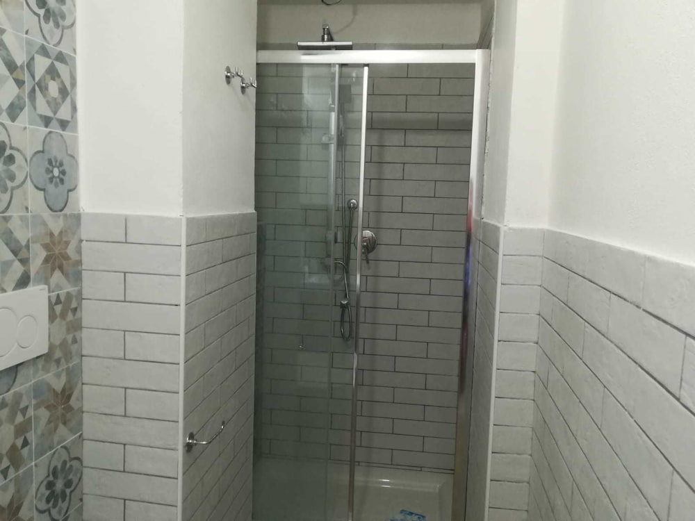 Photo 38