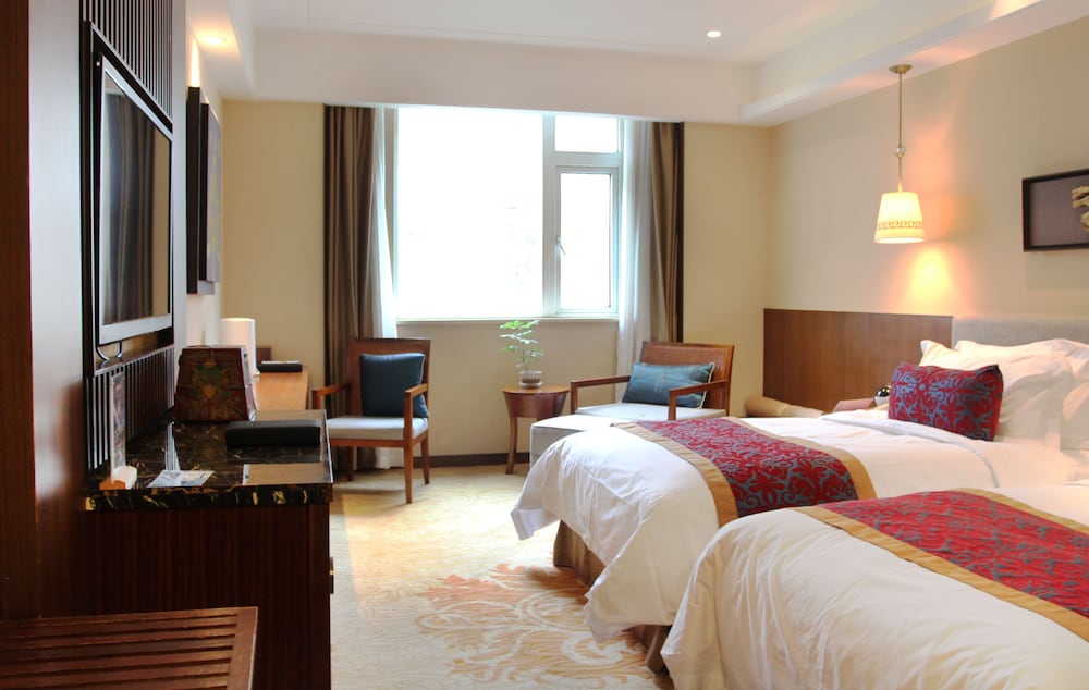 Crowne Plaza Yading by IHG