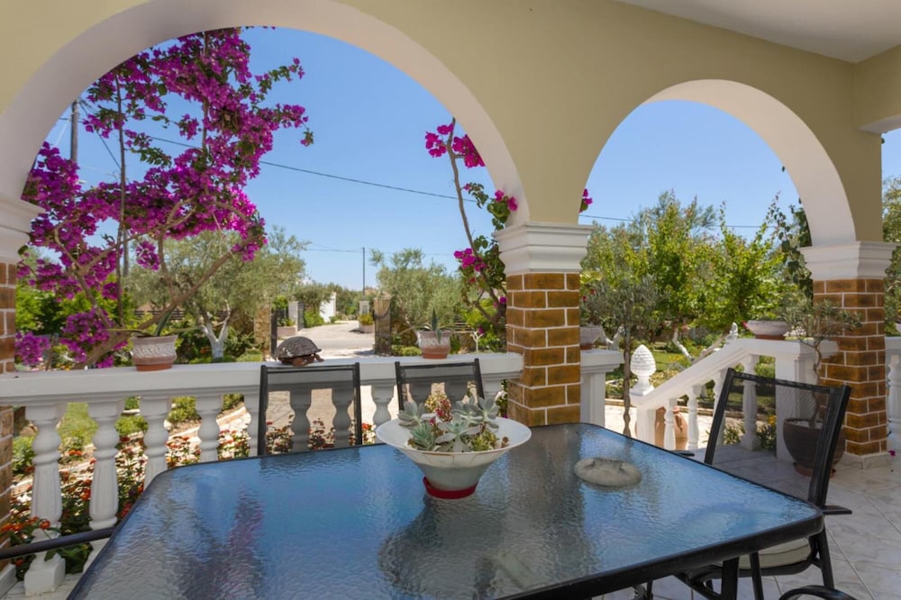 Antigoni s Family House - Antigoni s Family House view 5