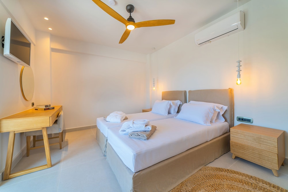 Increteblue Suites photo 3