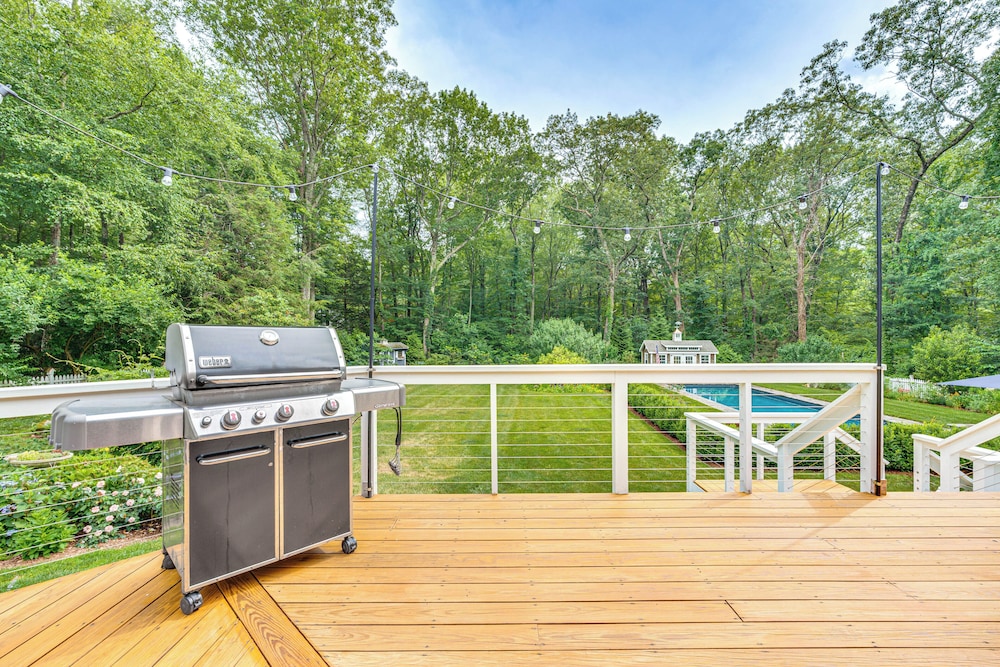 Pool, Gardens & Hot Tub: Luxe Sandy Hook Home!