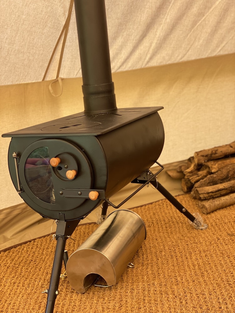 Anna-may Luxury Tent - Two Doubles view 5
