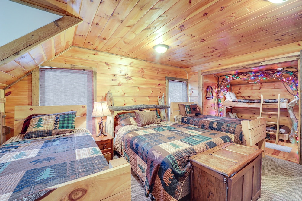 Pet-friendly Butler Cabin w/ Hot Tub, Walk to Lake view 2