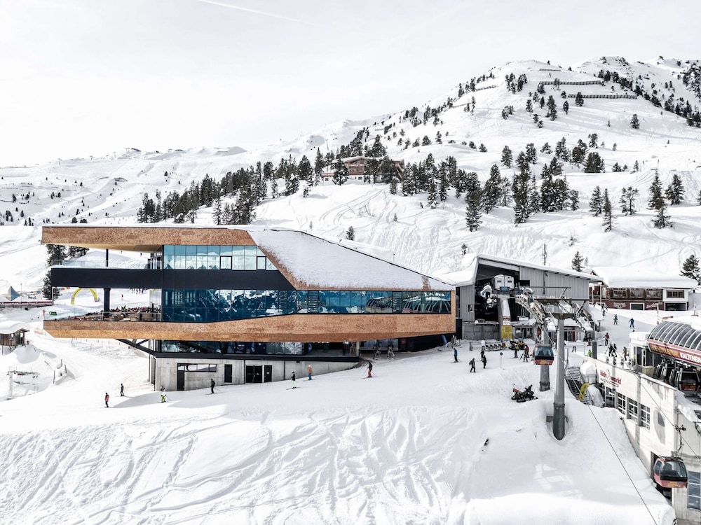 Chalet in Kaltenbach With Sauna & Ski Access