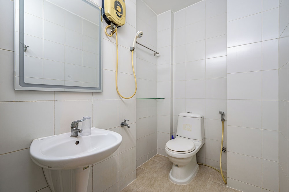Saigon Central Group Stay