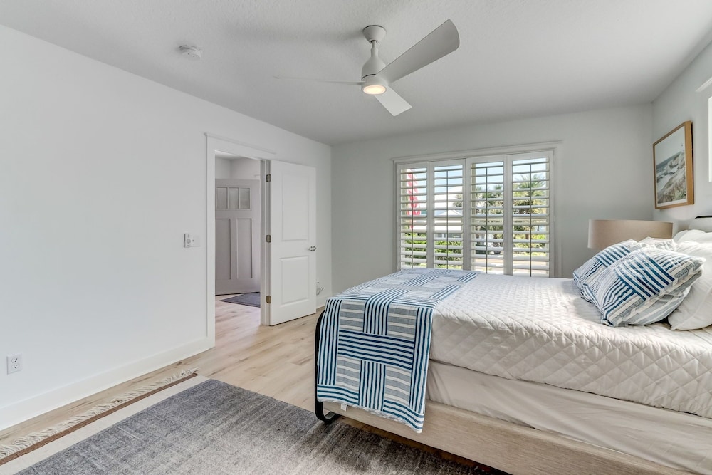 2319 S Fletcher 3 Bedroom Home