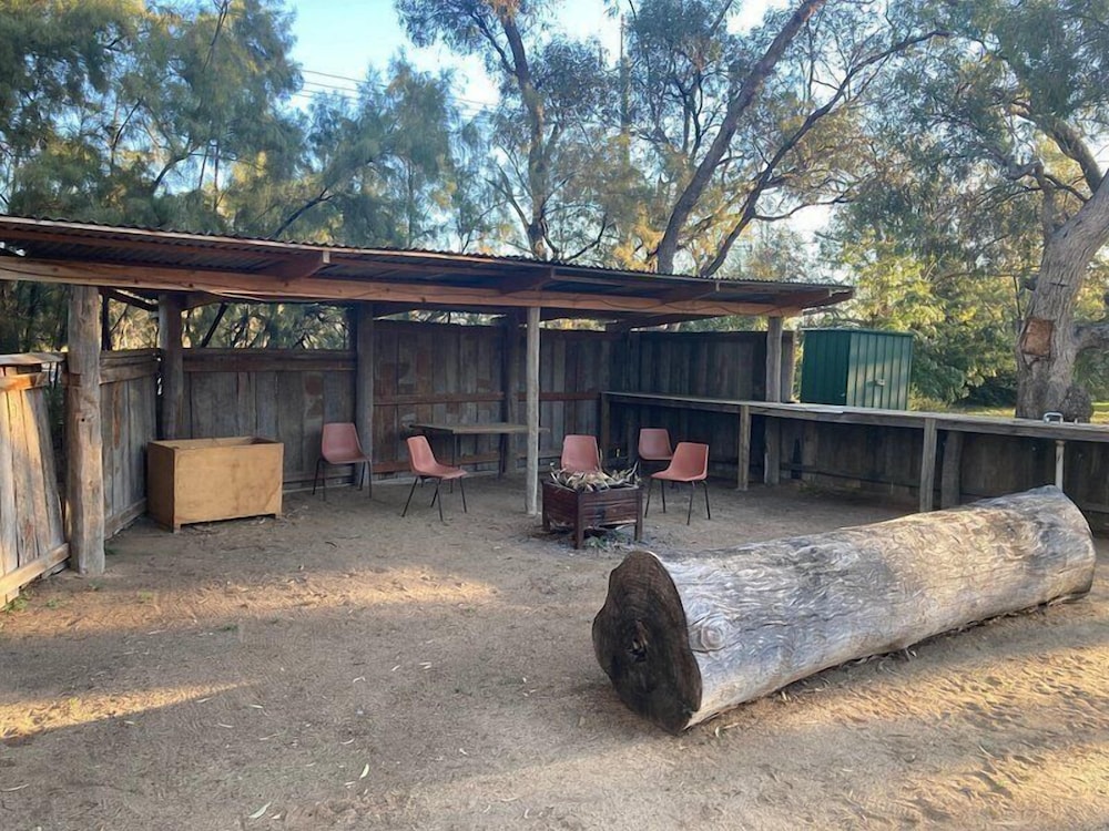 Hay Caravan Park