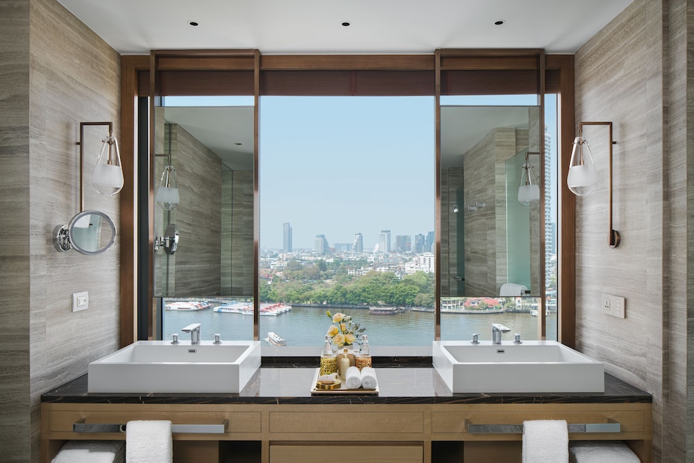 Capella Bangkok 56