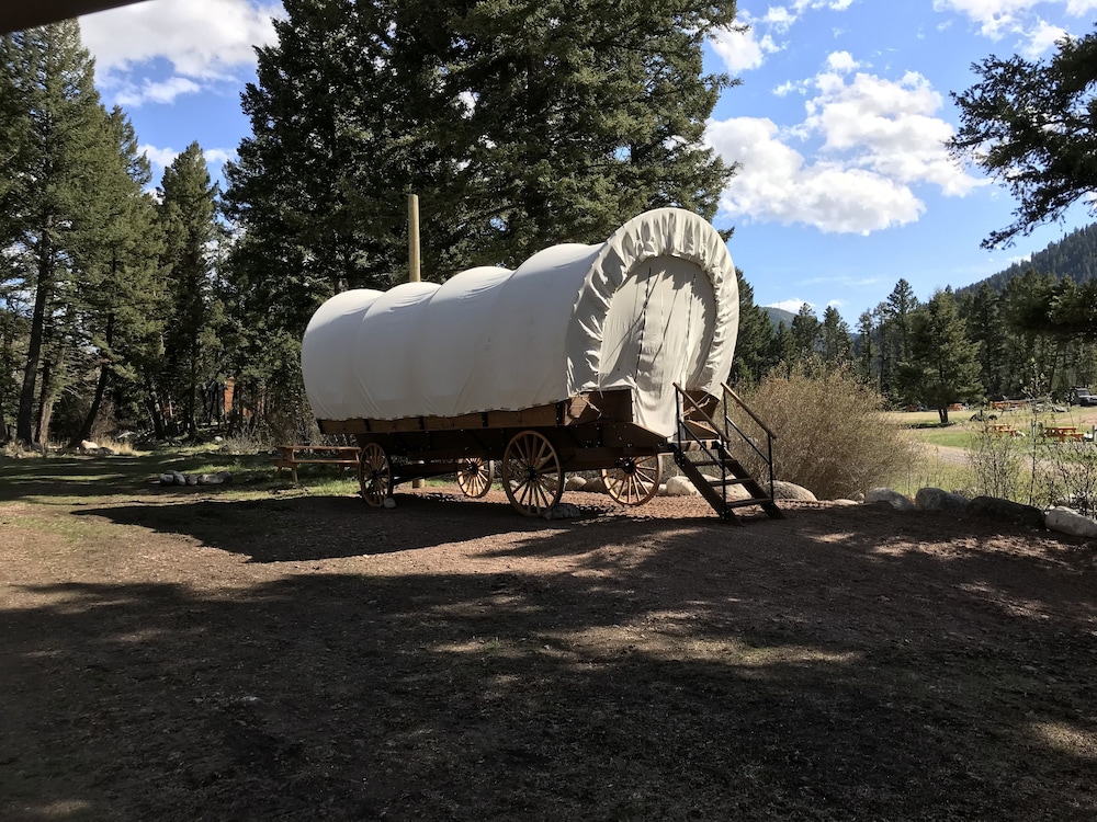 Boulder Creek Lodge - Campsite