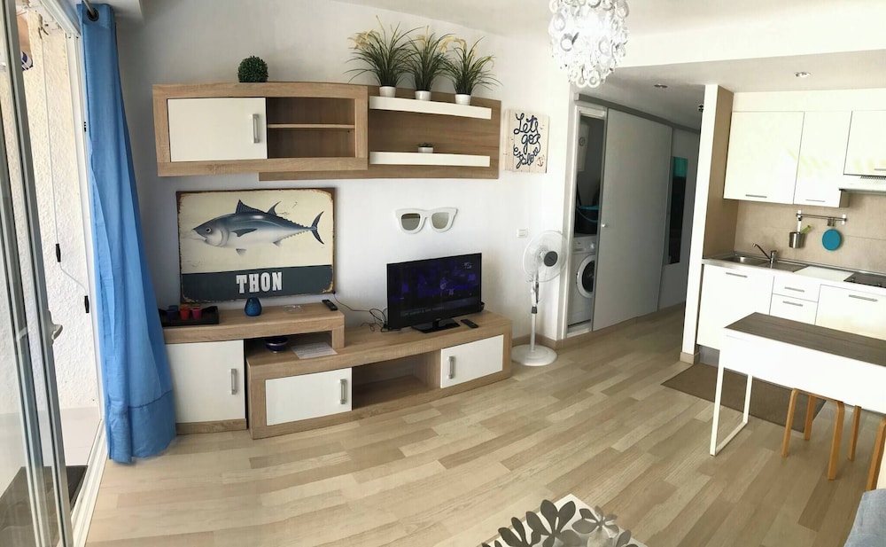 Oceanfront Condo in Playa las Americas With Sea Views