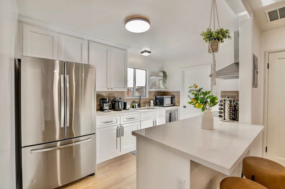 @ Marbella Lane - Stylish Cozy4br in Siliconvalley