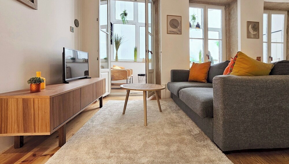 Frs002 Floresold Town: Elegant Studio W/ Patio