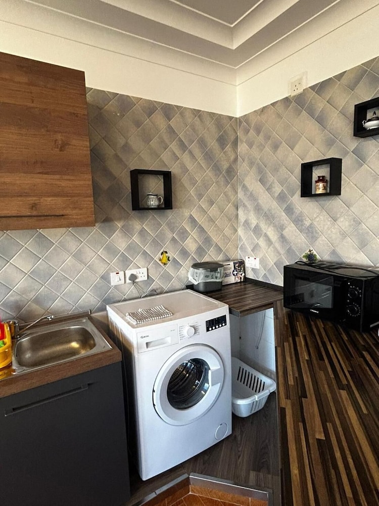 Sealove Haven Apartment